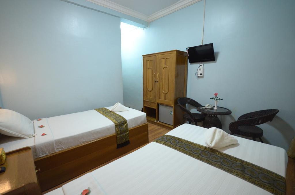 Inlay Palace Hotel Nyaung Shwe Bagian luar foto