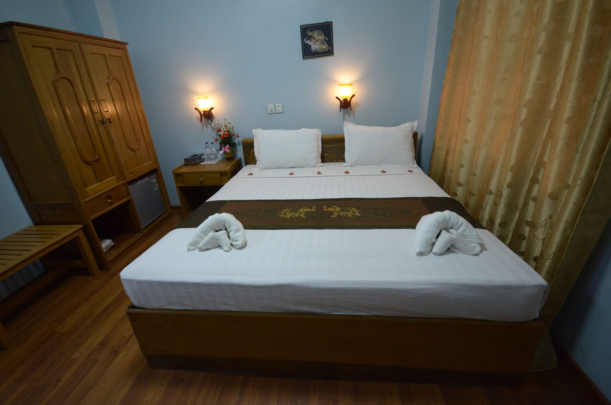 Inlay Palace Hotel Nyaung Shwe Bagian luar foto